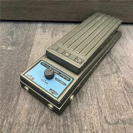 USED_FV-100_02