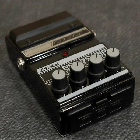 USED_FX57_HARD_ROCK_DISTORTION_03