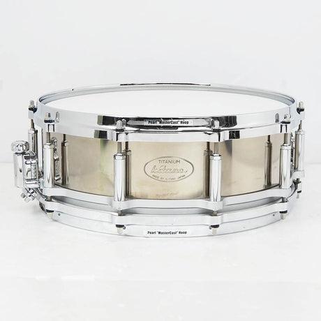 USED_Free_Floating_3mm_Titanium_Shell_14x5_01