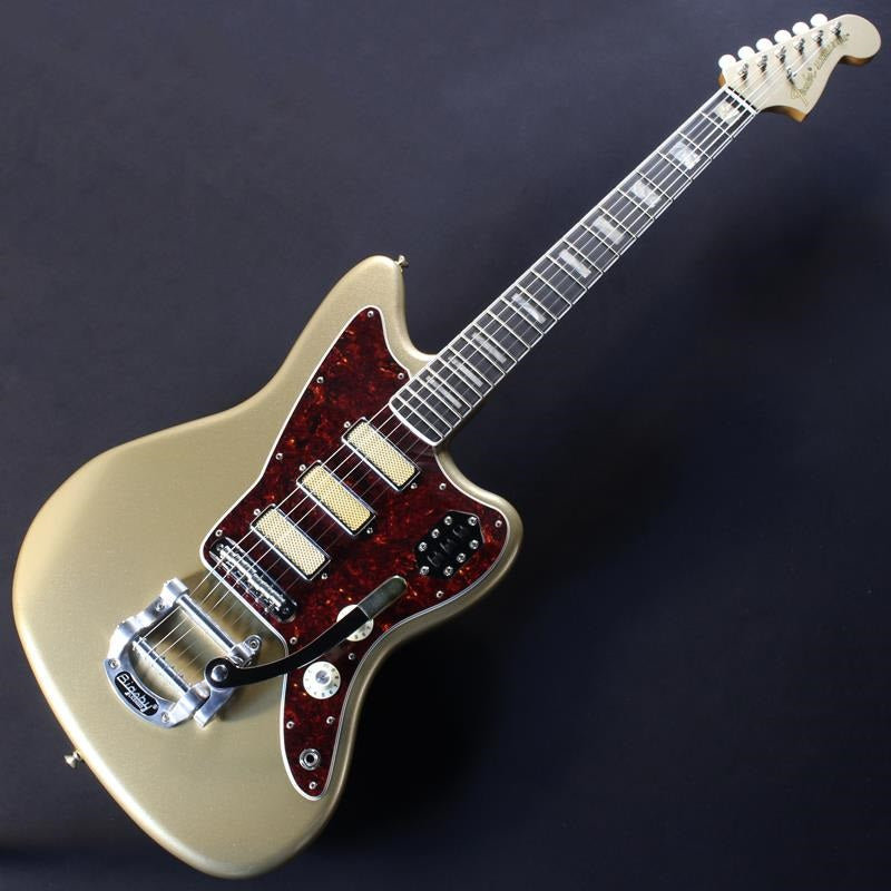 USED_Gold_Foil_Jazzmaster_(Shoreline_Gold)_02