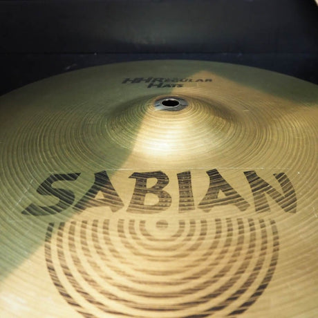 USED_HH_Regular_HiHats_14_pair_[Top_1008g_Bottom_1420g_Brilliant_Finish]_06