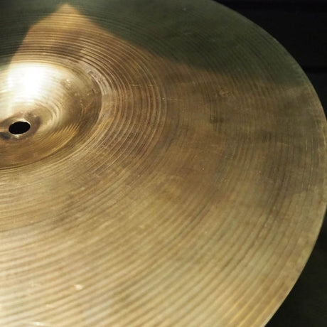 USED_HH_Regular_HiHats_14_pair_[Top_1008g_Bottom_1420g_Brilliant_Finish]_09