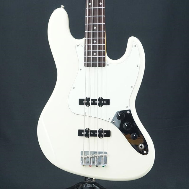 USED_HJB_4V-Performance_WIV_01