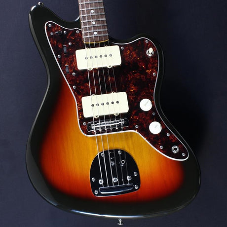 USED_JM-C_3TS_R_CR_01