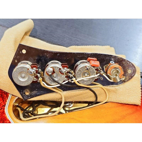 USED_Jazz_Bass_'92_11