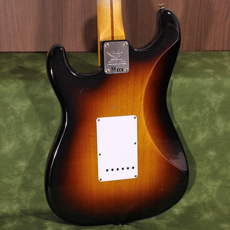 USED_Limited_Edition_70th_Anniversary_1954_Stratocaster_Journeyman_Relic_Wide_Fade_2-Color_Sunburst_SN__4205_07