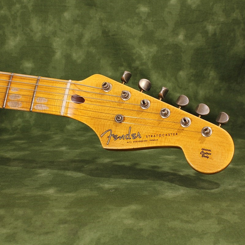 USED_Limited_Edition_70th_Anniversary_1954_Stratocaster_Journeyman_Relic_Wide_Fade_2-Color_Sunburst_SN__4205_09