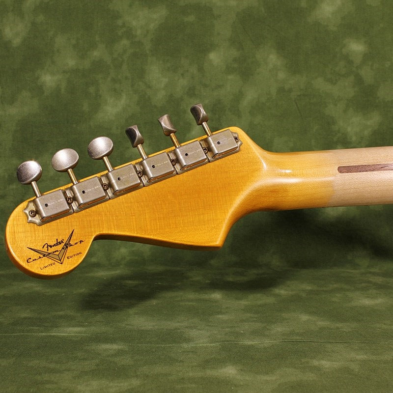 USED_Limited_Edition_70th_Anniversary_1954_Stratocaster_Journeyman_Relic_Wide_Fade_2-Color_Sunburst_SN__4205_11