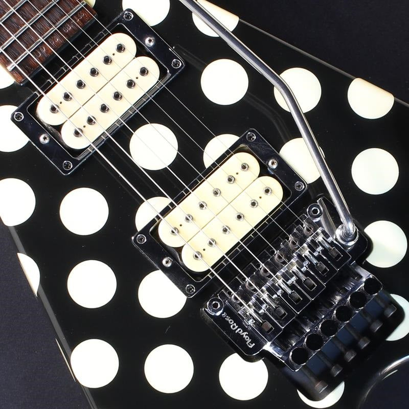 USED_Limited_Edition_Randy_Rhoads_Tribute_Flying_V_(Polka_Dots)_04