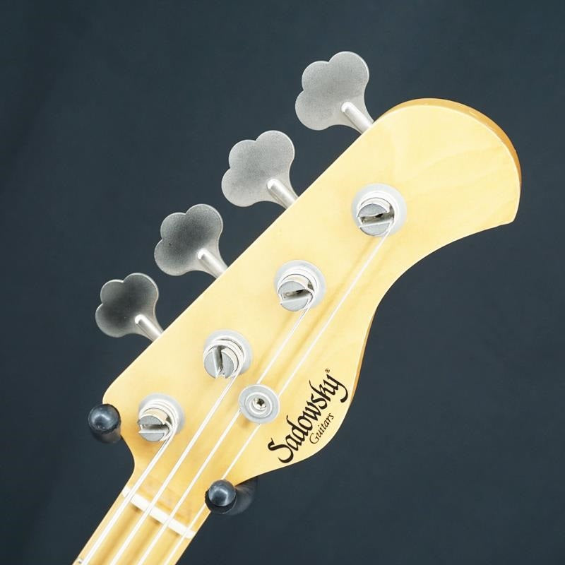 USED_Metro_Series_MV4_(TBK)_07