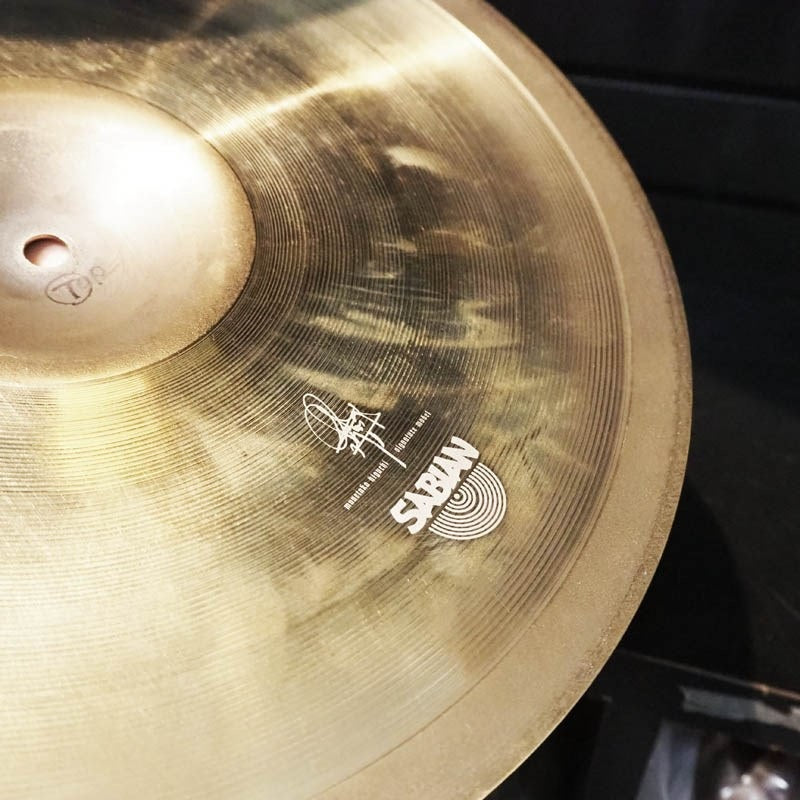 USED_Munetaka_Higuchi_Signature_Model_Lightning_Strikes_HiHat_15_pair_[Top_1300g_Bottom_1616g]_09
