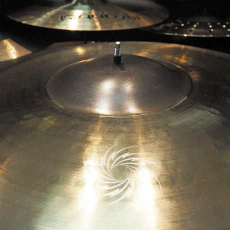 USED_Munetaka_Higuchi_Signature_Model_Lightning_Strikes_Ride_23_[4570g]_06