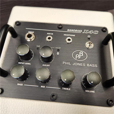 USED_NANOBASS_X4C_(White)_03