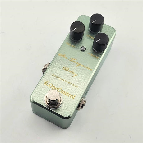 USED_SEA_TURQUOISE_DELAY_01