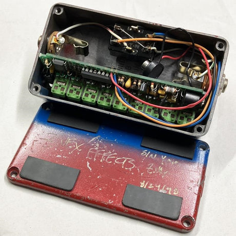 USED_SEEK_WAH_05
