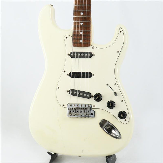 USED_ST72-145RB_(OWH)_[SN_N001200]_Fender_01