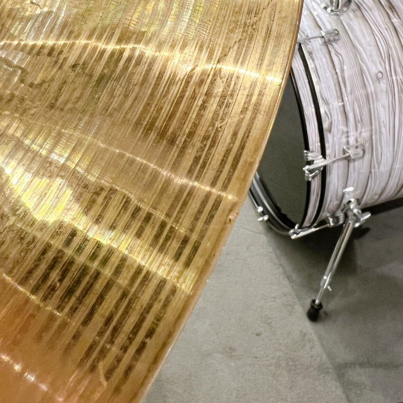 USED_Signature_The_Paiste_Line_Mellow_Crash_18_[1330g]_03