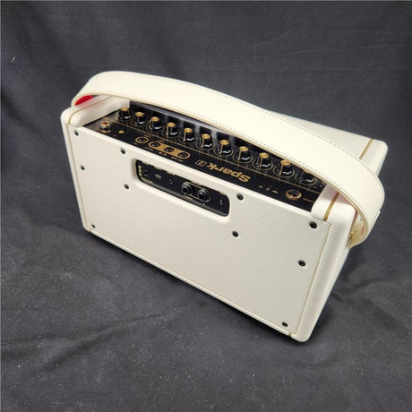 USED_Spark_2_Pearl_02