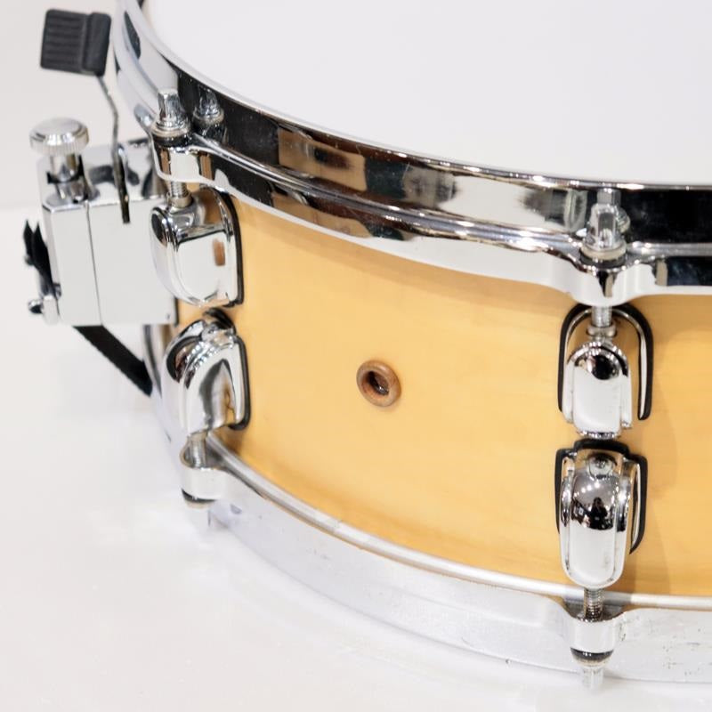 USED_Starclassic_Maple_14__x_5_5__Snare_Drum_with_SFR_(SMS1455F)_04