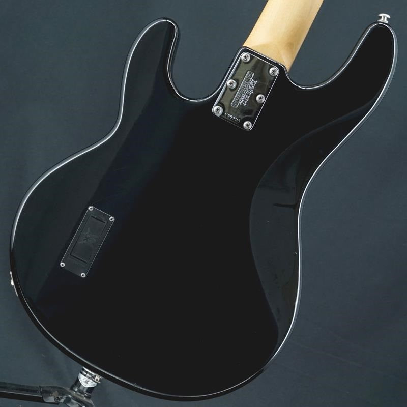 USED_StingRay_(Black_Maple)_02