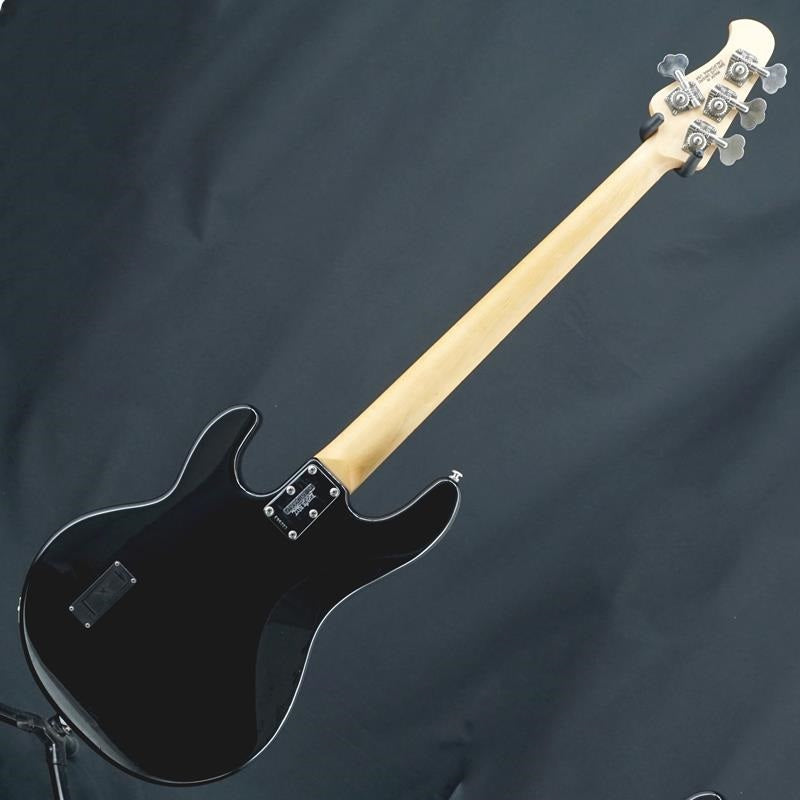 USED_StingRay_(Black_Maple)_04