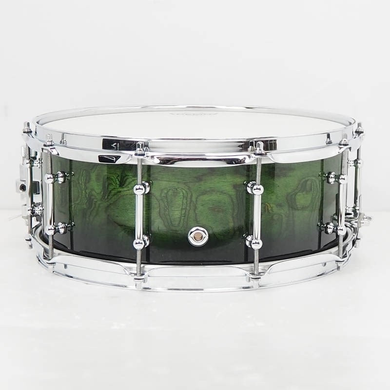 USED_Sydney_Blue_Gum_10Ply_14×5_5_(Horizontal)_[Kimberly_Veneer_with_Green_Fade_High_Gloss]_02