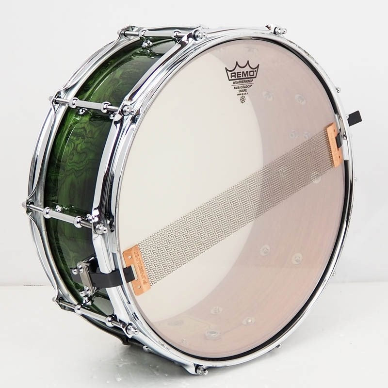 USED_Sydney_Blue_Gum_10Ply_14×5_5_(Horizontal)_[Kimberly_Veneer_with_Green_Fade_High_Gloss]_05