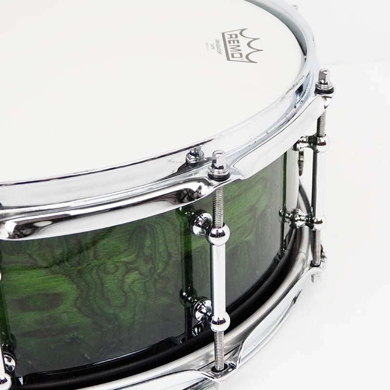 USED_Sydney_Blue_Gum_10Ply_14×5_5_(Horizontal)_[Kimberly_Veneer_with_Green_Fade_High_Gloss]_08
