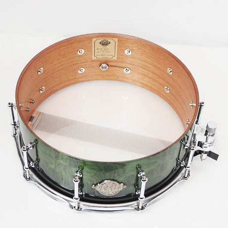 USED_Sydney_Blue_Gum_10Ply_14×5_5_(Horizontal)_[Kimberly_Veneer_with_Green_Fade_High_Gloss]_10