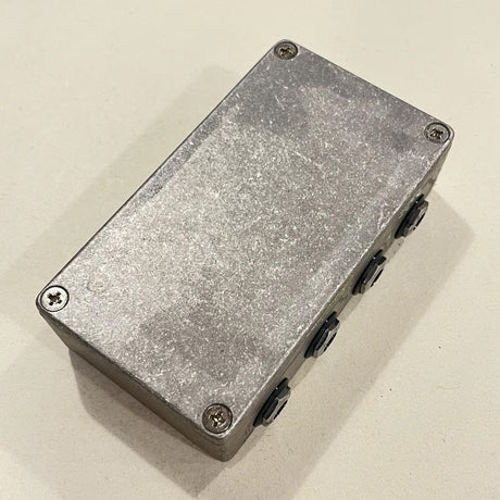 USED_Thru_Box_05