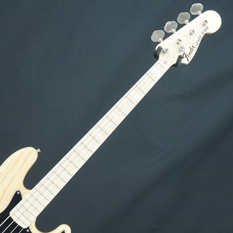 USED_Traditional_70s_Jazz_Bass_(Natural)_05