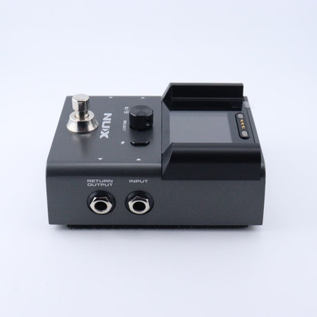 USED_Used_B-8_02