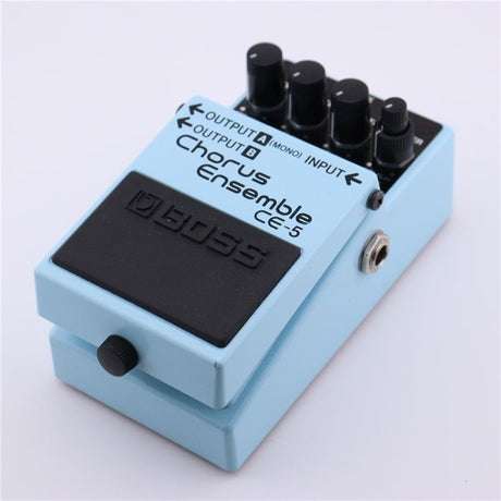 USED_Used_CE-5_01