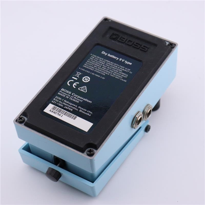 USED_Used_CE-5_02