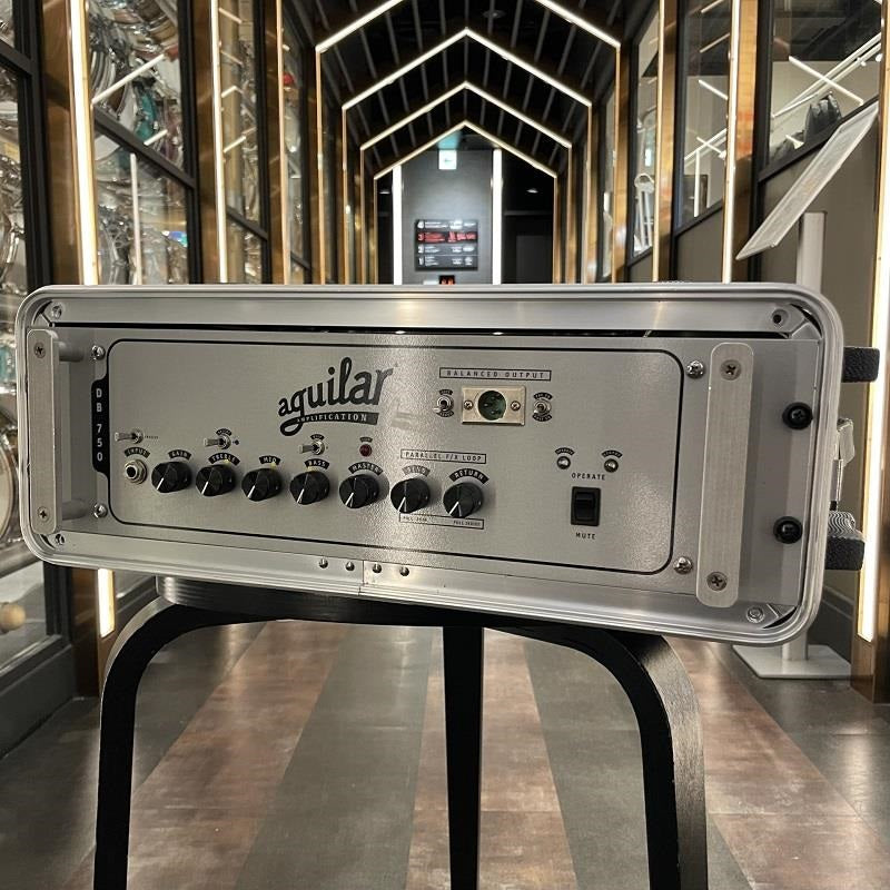 USED_Used_DB750_01