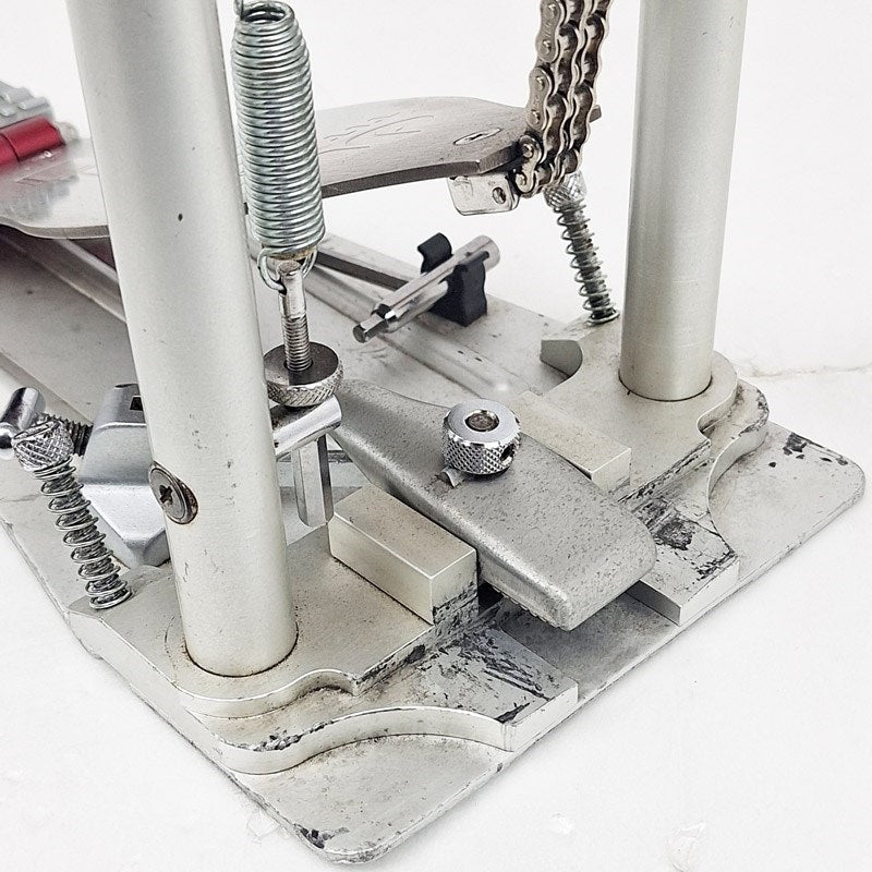 USED_Used_DW9000T_[Limited_Edition_Titanium_Single_Bass_Drum_Pedal_No_221_500]_05