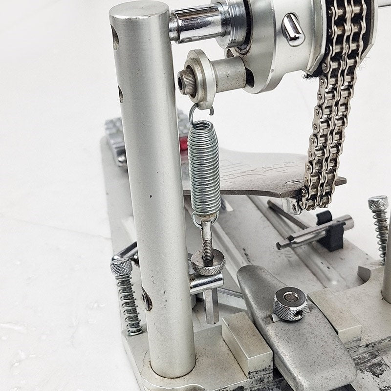 USED_Used_DW9000T_[Limited_Edition_Titanium_Single_Bass_Drum_Pedal_No_221_500]_06