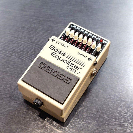 USED_Used_GEB-7_01