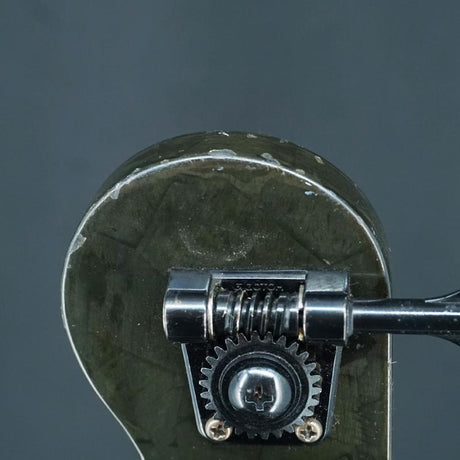 USED_Used_VJ4_09