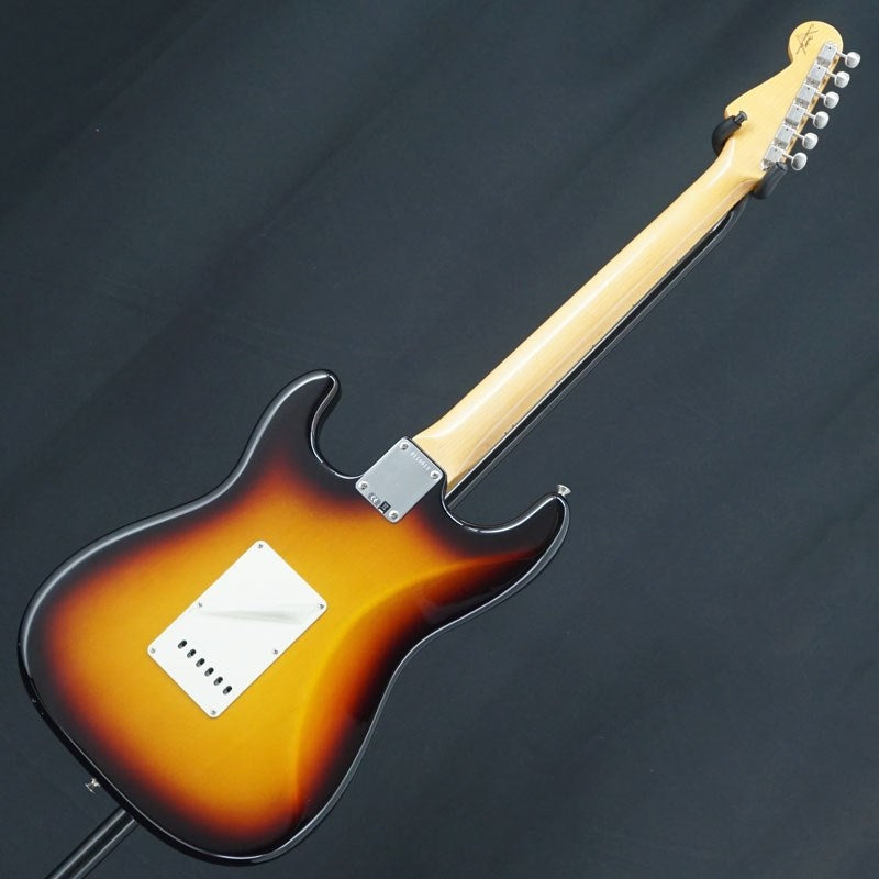 USED_Vintage_Custom_1962_Stratocaster_Closet_Classic_(3-Color_Sunburst)_[SN_R110013]_04