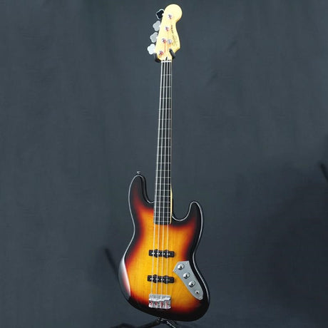 USED_Vintage_Modified_Jazz_Bass_Fretless_(3TS)_03