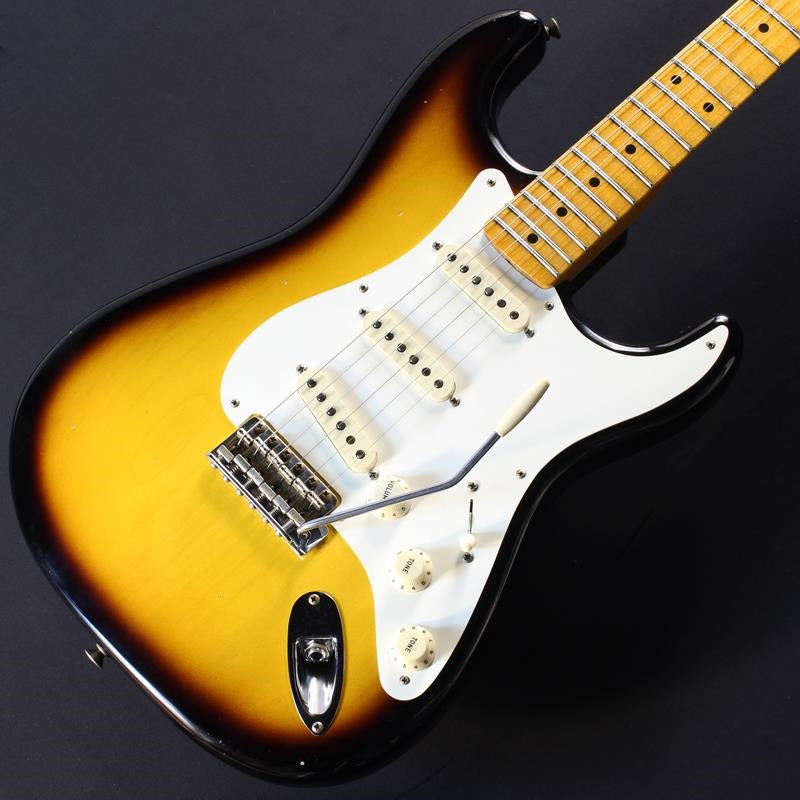 USED_Winter_2022_CS_Evient_Limited_1956_Stratocaster_Journeyman_Relic_(2-Color_Sunburst)_03