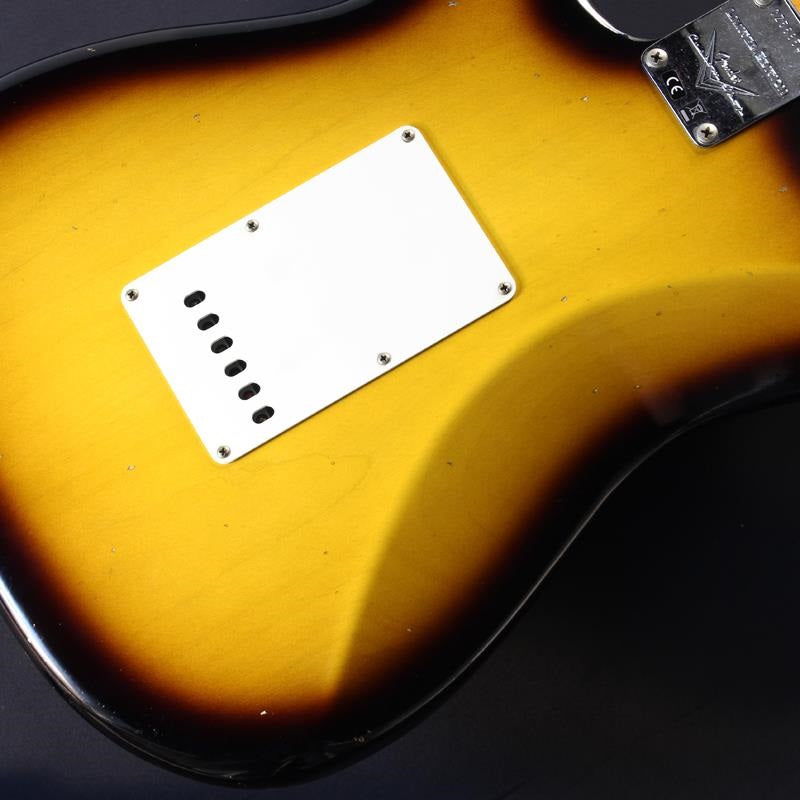 USED_Winter_2022_CS_Evient_Limited_1956_Stratocaster_Journeyman_Relic_(2-Color_Sunburst)_08