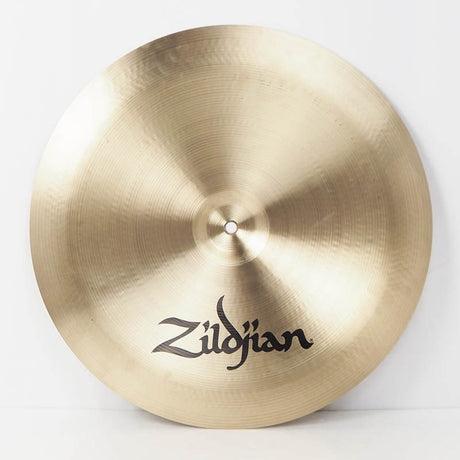 USED_Zildjian_China_High_18_[1376g]_02