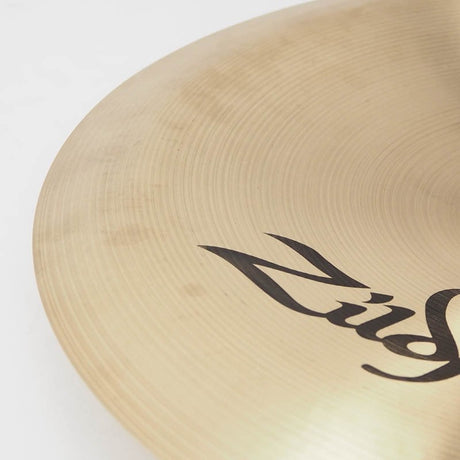 USED_Zildjian_China_High_18_[1376g]_07