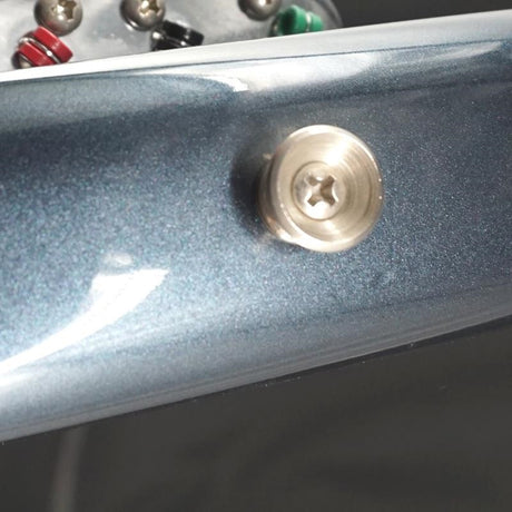 USED_​​1961_Jazz_Bass_NOS_(Darker_Lake_Placid_Blue)_09