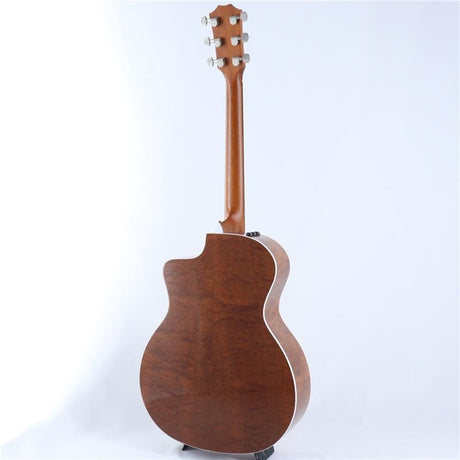 USED_​​214CE_QM_DLX_Taylor_06