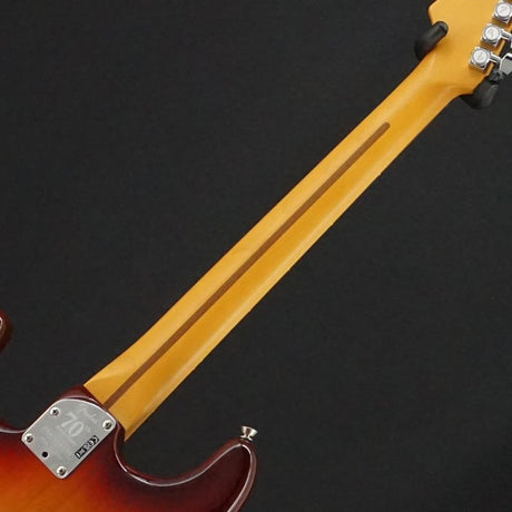 USED_​​70th_Anniversary_American_Professional_II_Stratocaster_(Comet_Burst)_[SN_US23051206]_Fender_06