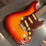 USED_​​70th_Anniversary_American_Professional_II_Stratocaster_(Comet_Burst)_[SN_US23051206]_Fender_10