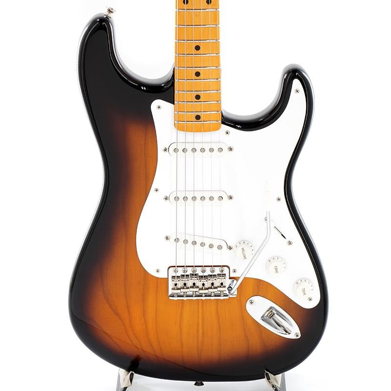 USED_​​70th_Anniversary_American_Vintage_II_1954_Stratocaster_(2-Color_Sunburst_Maple)[SN__V704224]_01